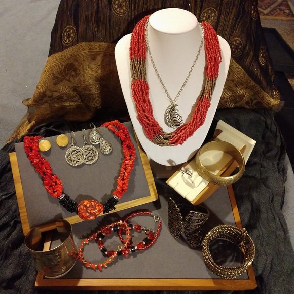Mixed Jewelry Lot Vintage to Now - Picture 1 of 12